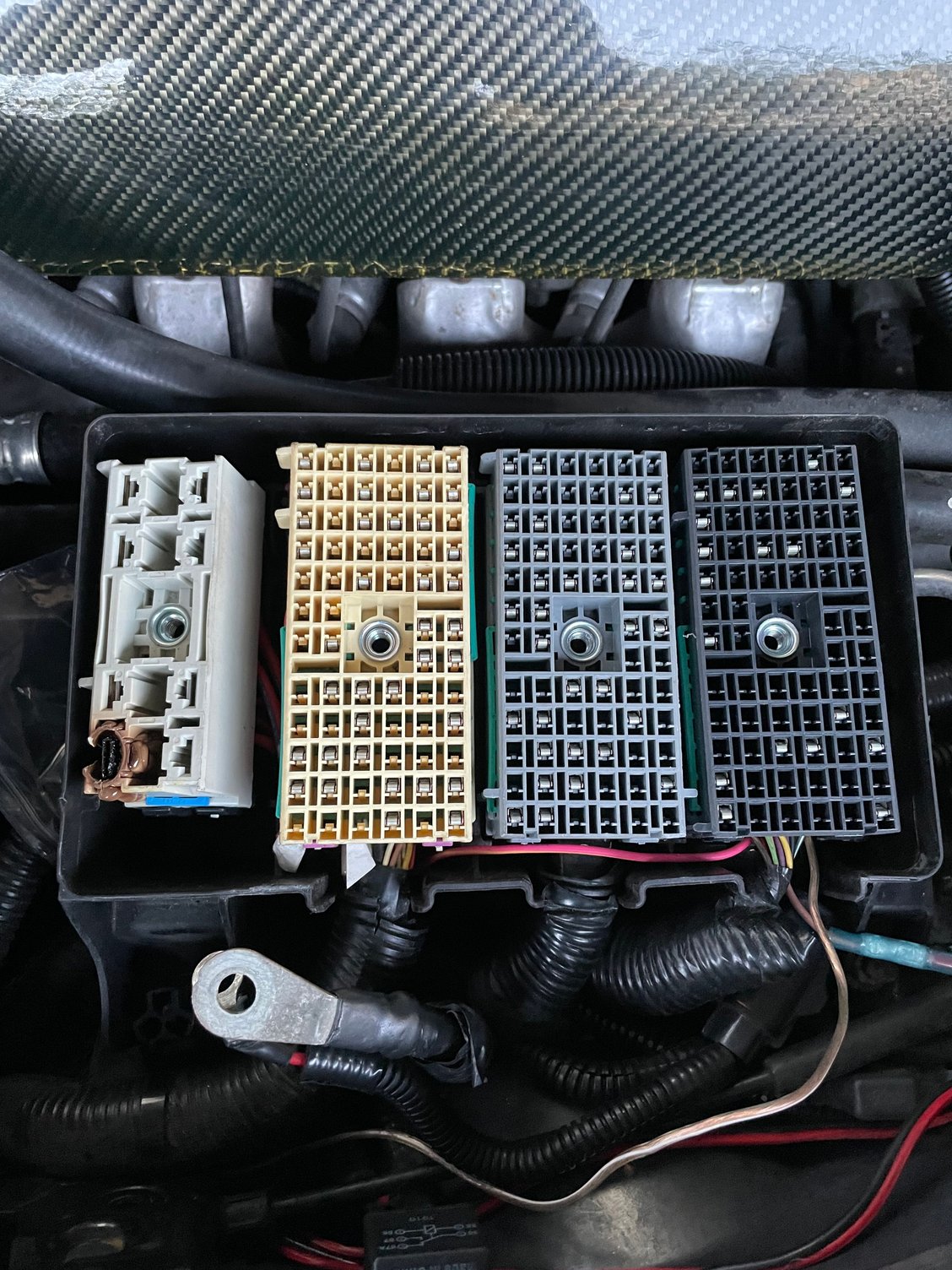 Engine Cooling Fan elec connector melted > P/N please CorvetteForum