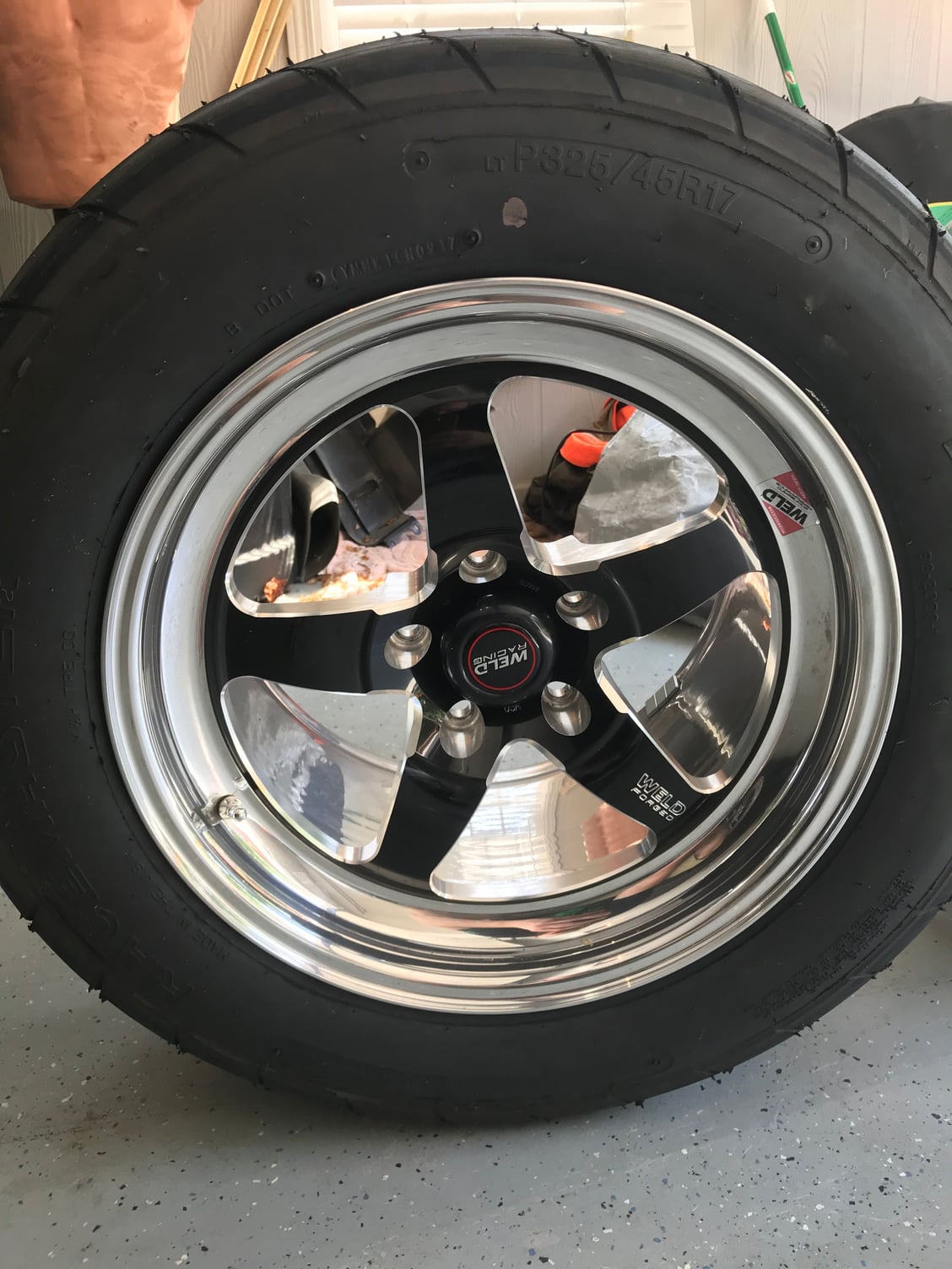 FS (For Sale) (NC) weld rts 17x11 and 325/45/17 M&H racemaster radial ...