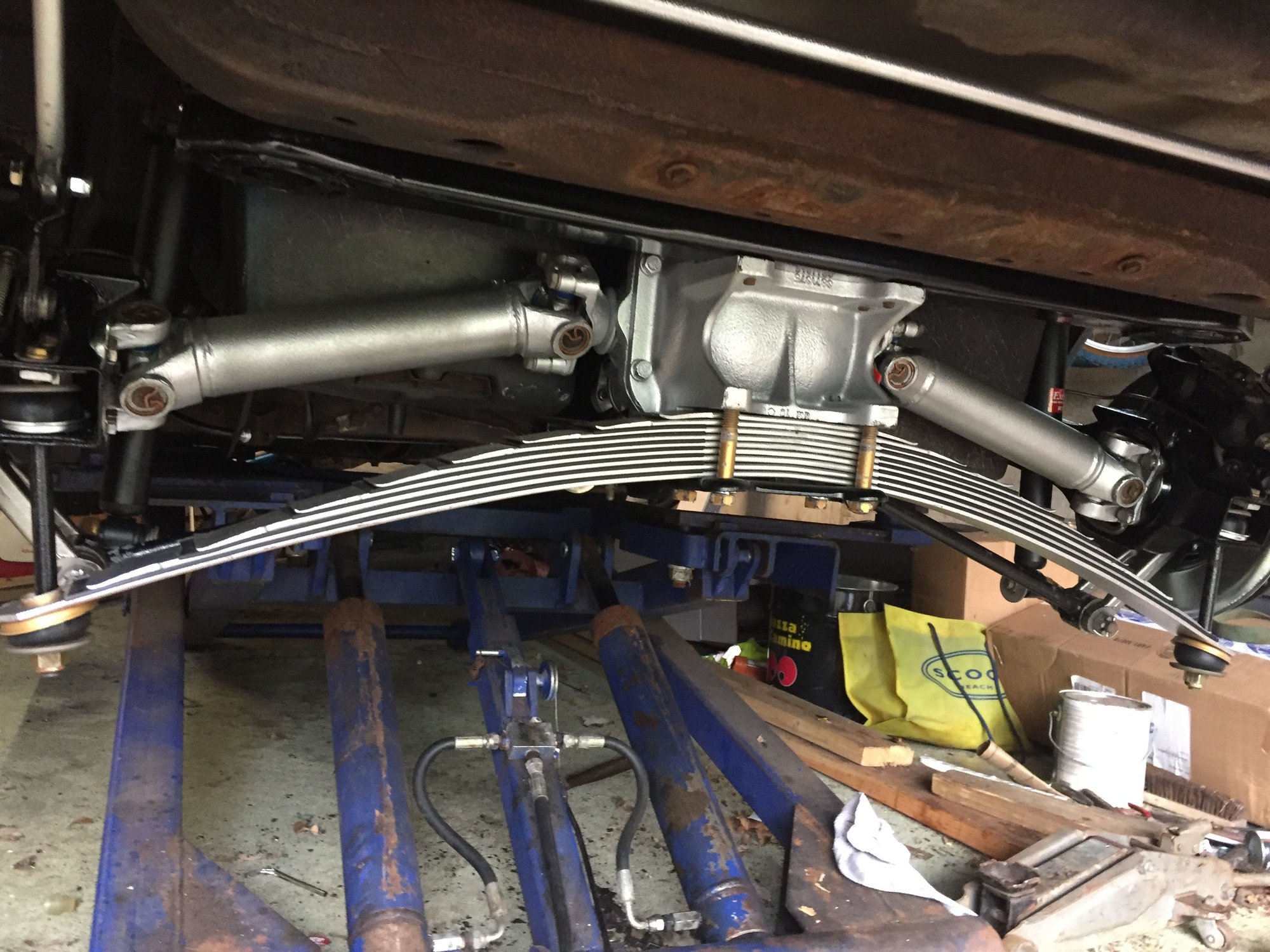 whats the best way to install leaf spring without getting killed