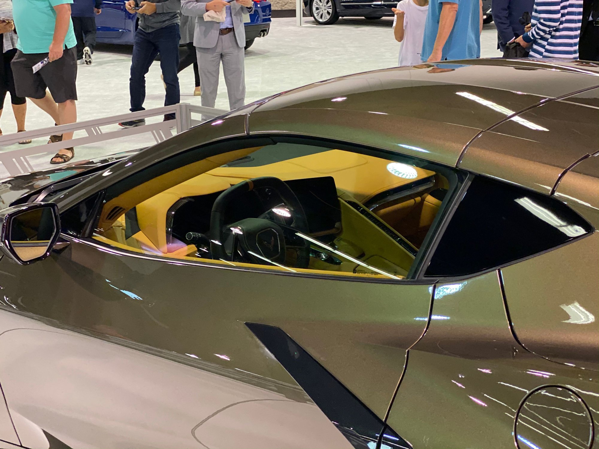 Zeus Bronze Metallic at the OC Auto Show - CorvetteForum ... Zeus Bronze Metallic at the OC Auto Show - CorvetteForum ...