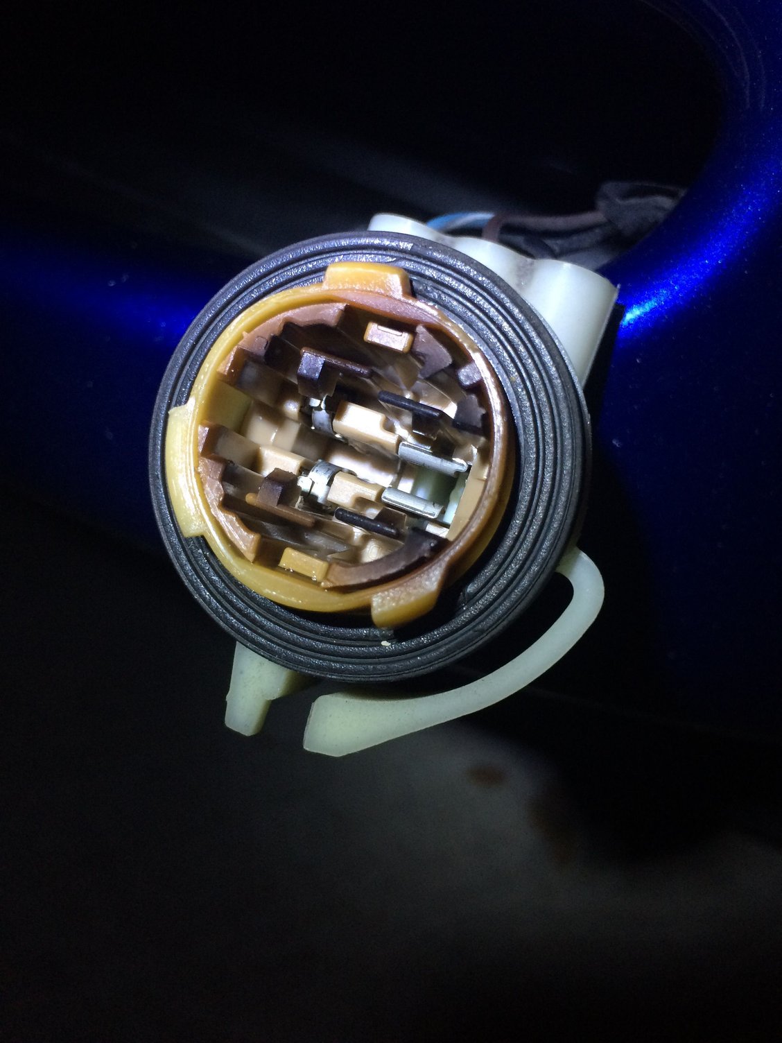 Turn Signal Indicator in gauge cluster not working. CorvetteForum