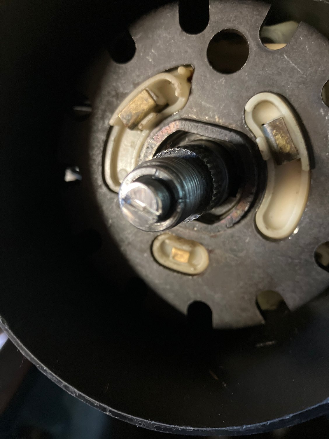 Steering column lock plate won’t compress enough CorvetteForum