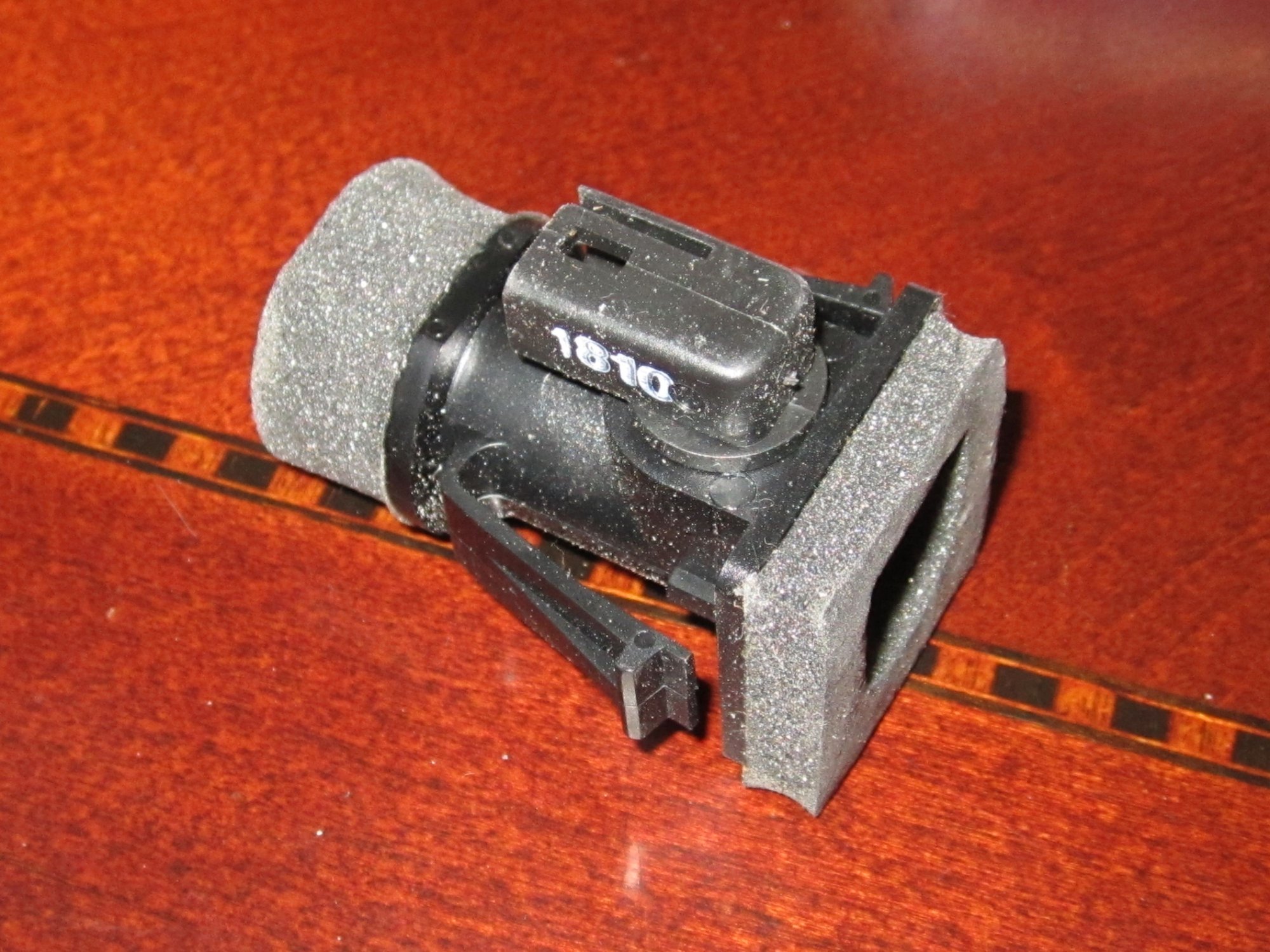 New GM OEM 9704 CORVETTE C5 INSIDE AIR TEMPERATURE SENSOR 16267411