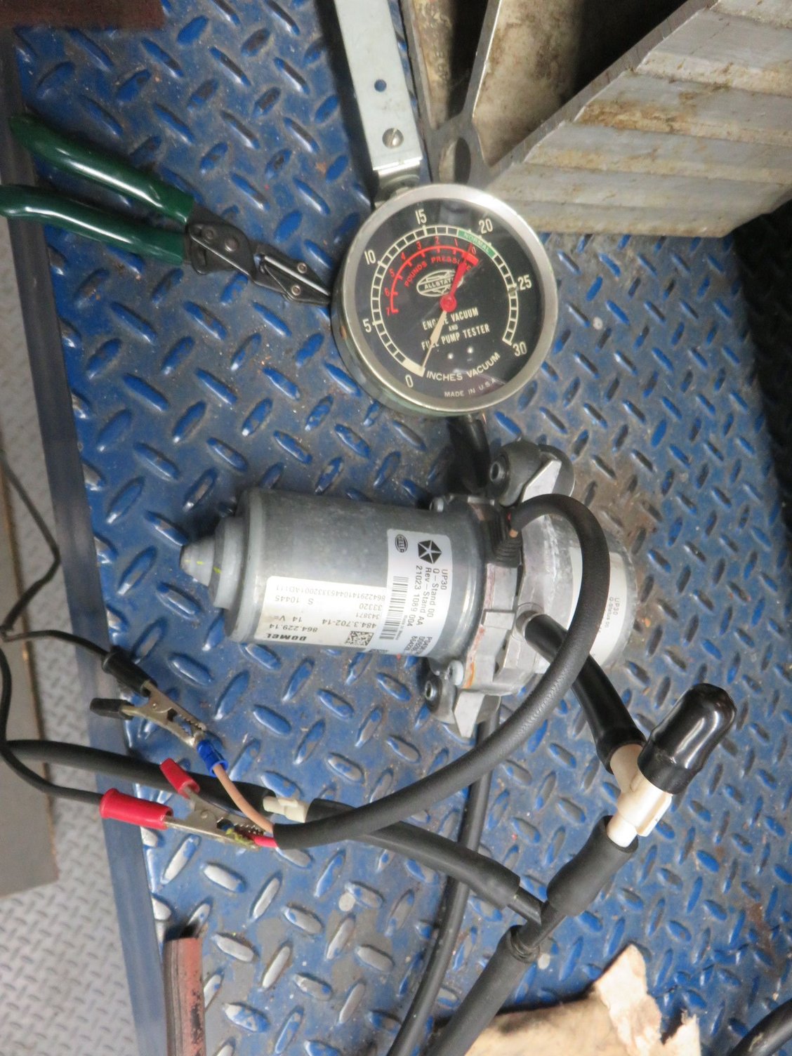 Vacuum pump set up