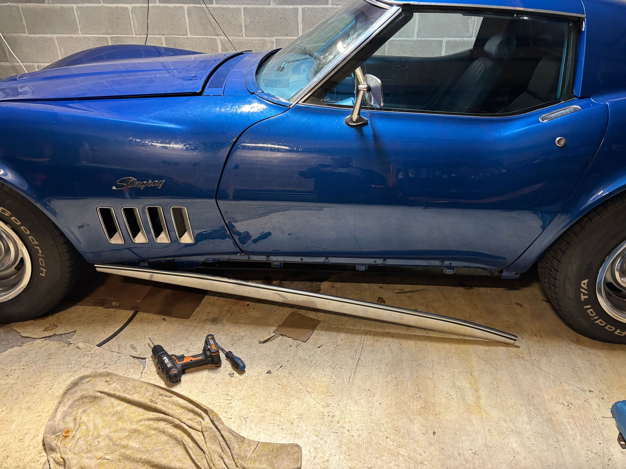     Of course holes are in a different location� but that�s actually a good thing - best to drill fresh new holes. 