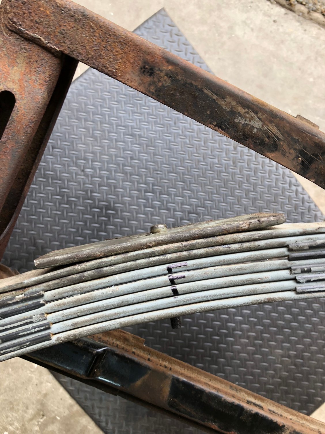 leaf spring removal C3 CorvetteForum Chevrolet Corvette Forum