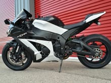 2017 ZX-10 RR Peronalized with White Satin Fairings