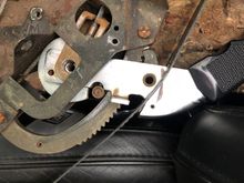 Here is cable removed from the connection to the e brake machine the cockpit.  I had to change the handle on my e brake as the plastic was cracked.