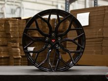 Vossen S17-01 Gloss Black for C8 Z06