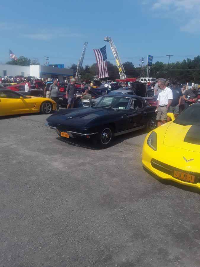 Corvette Cruise In Saturday 91121, Macedon NY east of Rochester