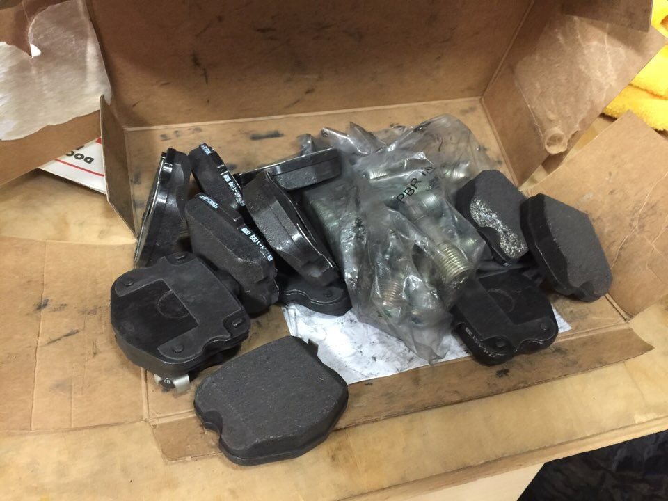 Stripped Brake Caliper Pin Problem (and some brake job photos