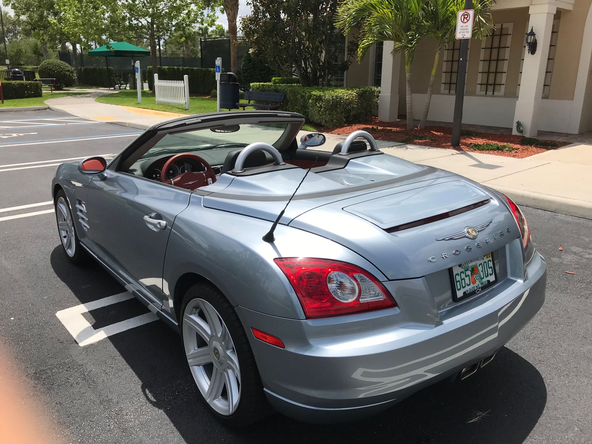 2008 Chrysler Crossfire - 2008 Chrysler Crossfire Limited Roadster - Used - VIN 1C3LN65L08X074885 - 20,350 Miles - 6 cyl - 2WD - Automatic - Convertible - Silver - Palm Bay, FL 32909, United States