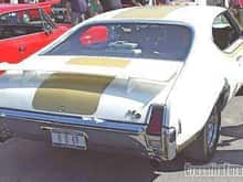 1969 Hurst Olds White Gold ra sy