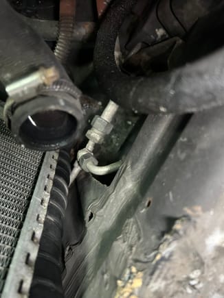 Radiator connection on right hand side