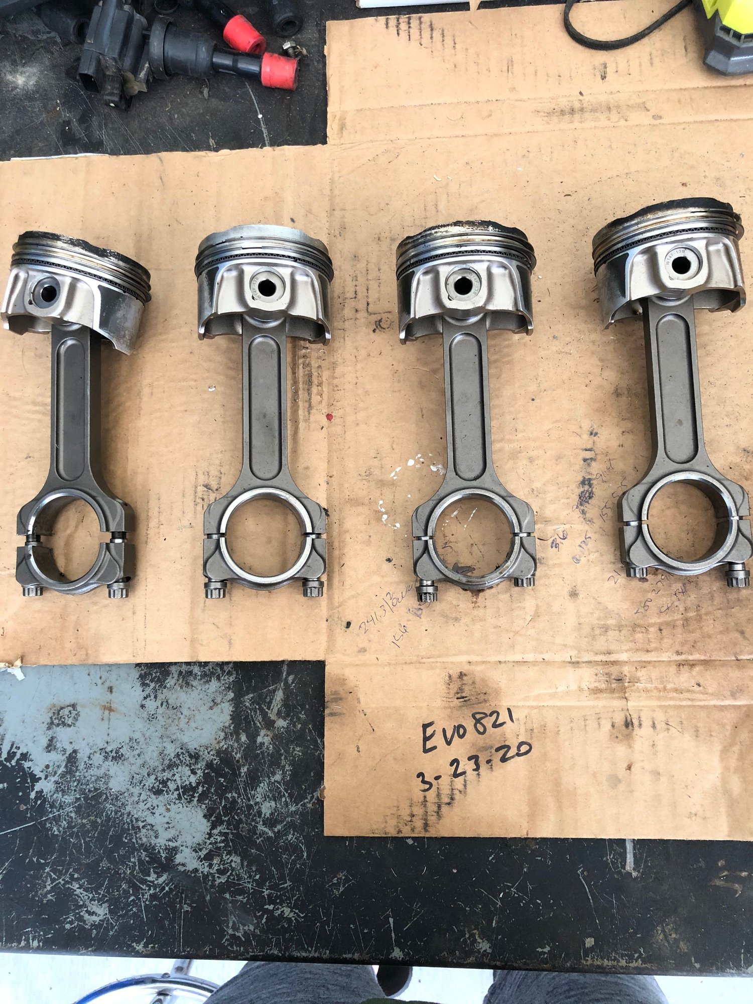 Engine - Internals - Evo 8-9 rods and pistons - Used - 2003 to 2006 Mitsubishi Lancer Evolution - Baton Rouge, LA 70726, United States