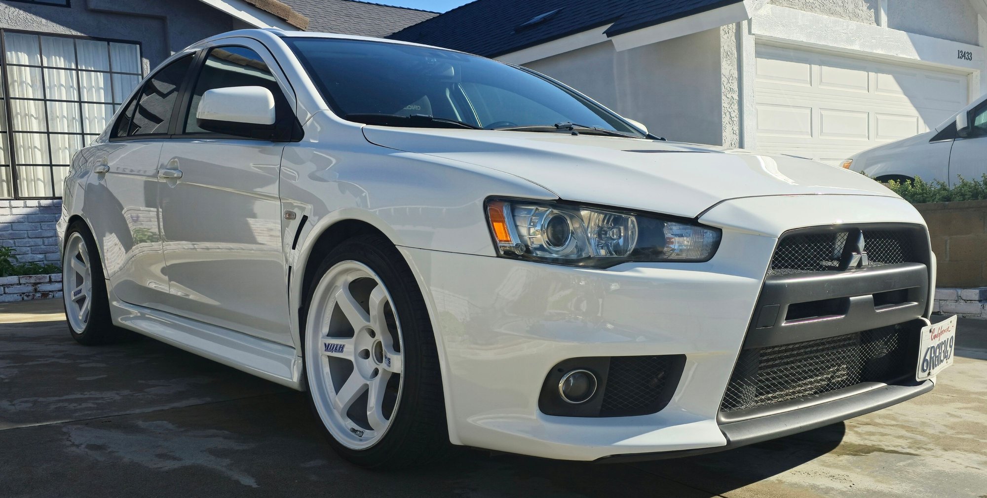 2011 Mitsubishi Lancer Evolution - 2011 GSR - Southern CA - Used - VIN JA32W8FV8BU010973 - 162,308 Miles - 4 cyl - AWD - Manual - Sedan - White - Cerritos, CA 90703, United States