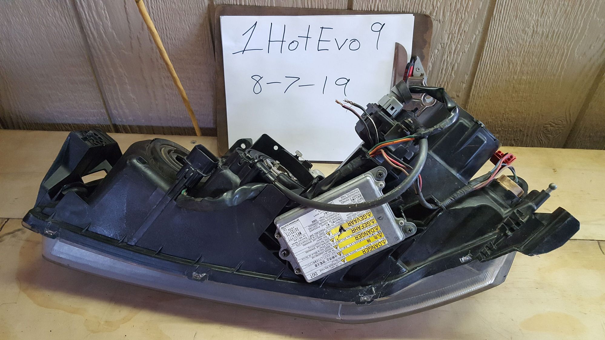 Exterior Body Parts - Headlight Passenger side / Parts - Used - 2004 to 2006 Mitsubishi Lancer Evolution - Tucson, AZ 85705, United States