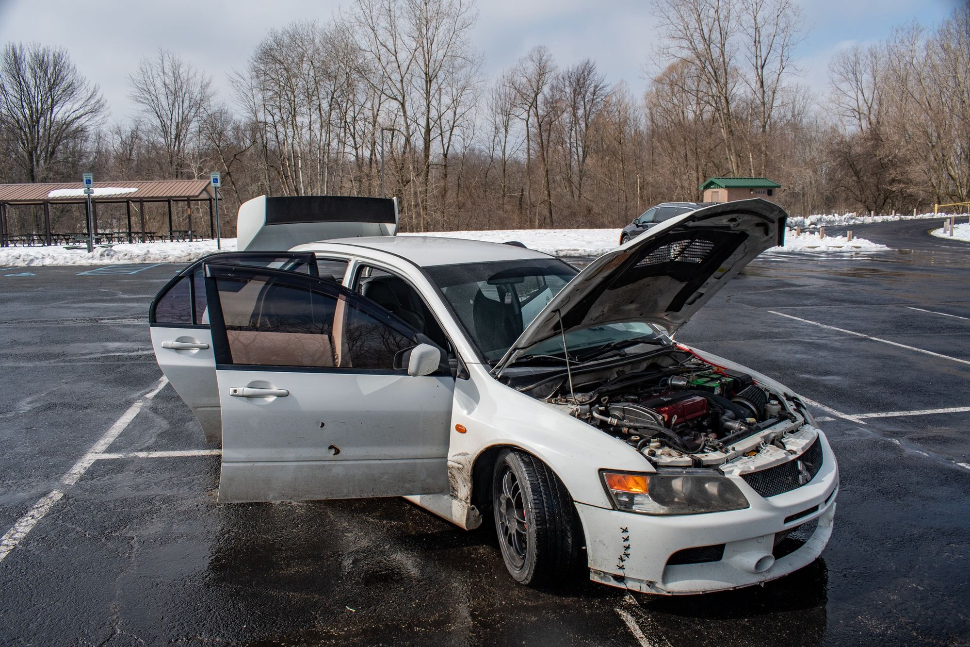 2006 Mitsubishi Lancer Evolution - 2006 Mitsubishi Lancer Evo IX GSR - Used - VIN JA3AH86C16U056381 - 160,000 Miles - 4 cyl - AWD - Manual - Sedan - White - Grand Rapids, MI 49546, United States