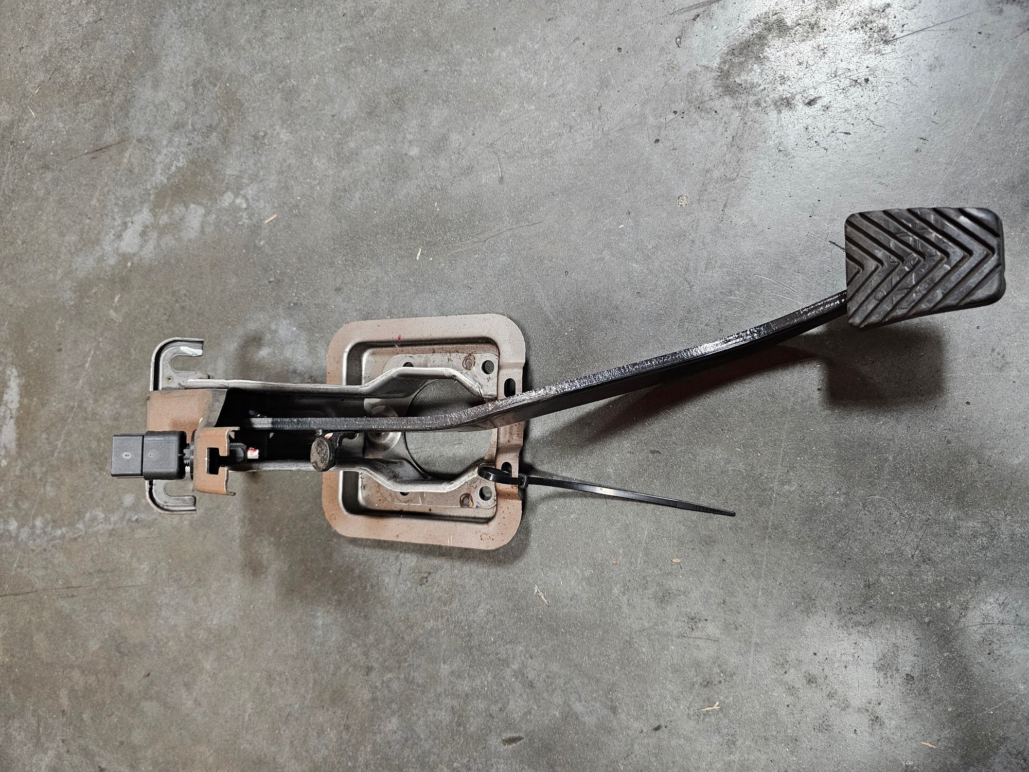 Miscellaneous -  - Used - All Years  All Models - Whittier, CA 90605, United States