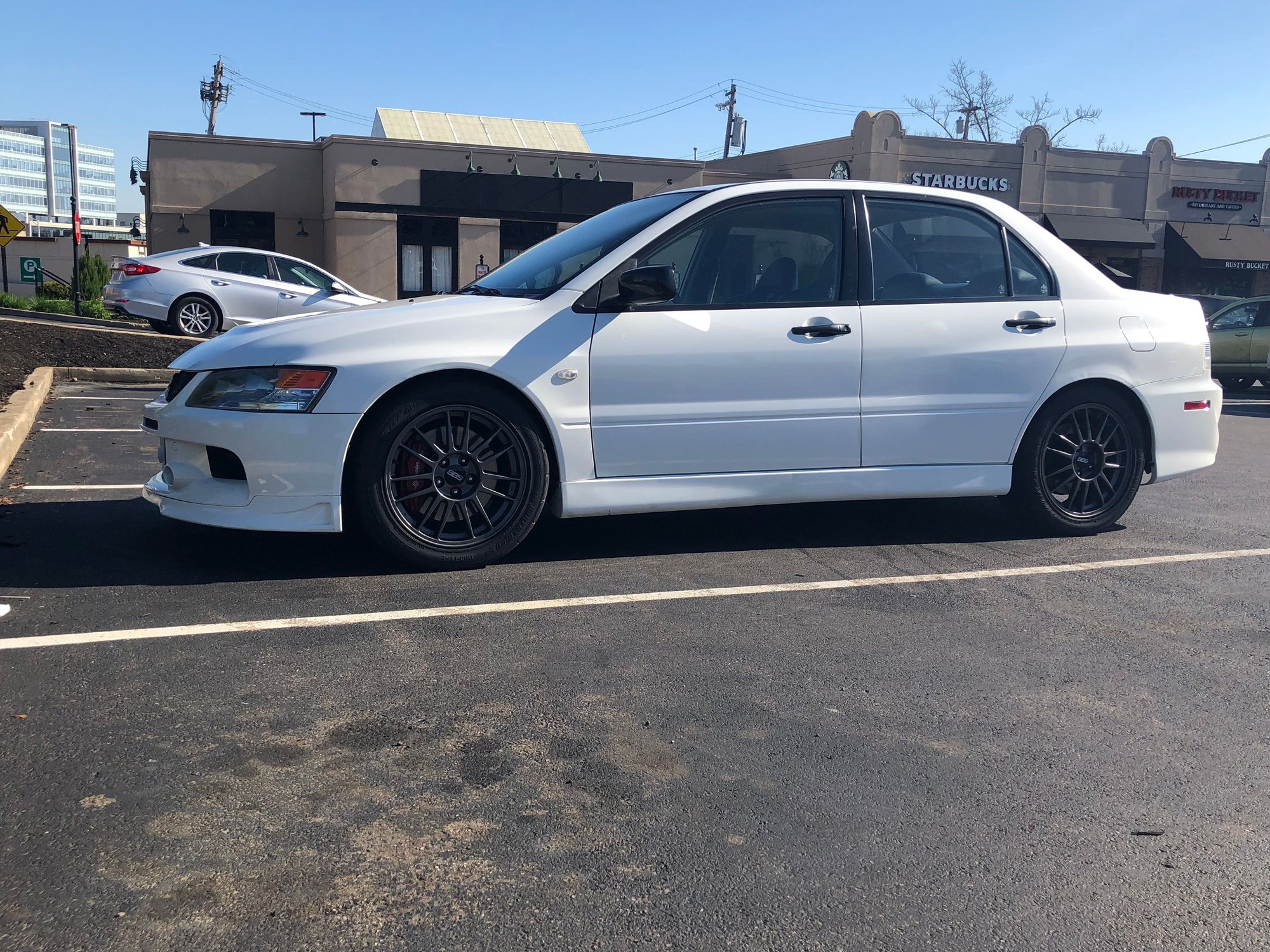 2006 Mitsubishi Lancer Evolution - WW Ix RS 36,000 miles - Used - VIN JA3AH36C56U013567 - 36,000 Miles - 4 cyl - AWD - Manual - Sedan - White - Cincinnati, OH 45209, United States