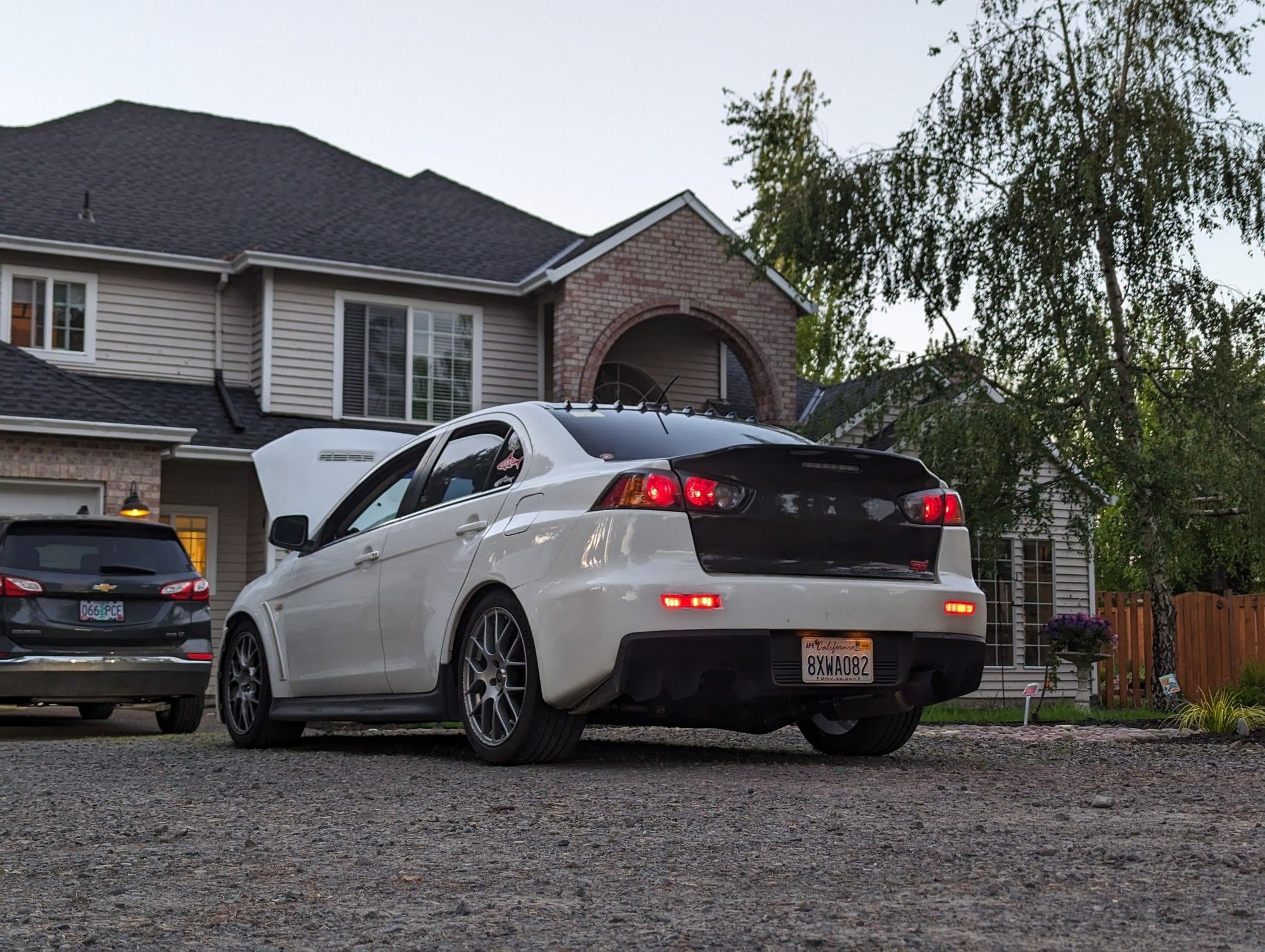 2010 Mitsubishi Lancer Evolution - 2010 Mitsubishi Lancer Evolution MR SST - Used - VIN JA32W5FV5AU030725 - 124,000 Miles - 4 cyl - AWD - Automatic - Sedan - White - Chico, CA 95973, United States