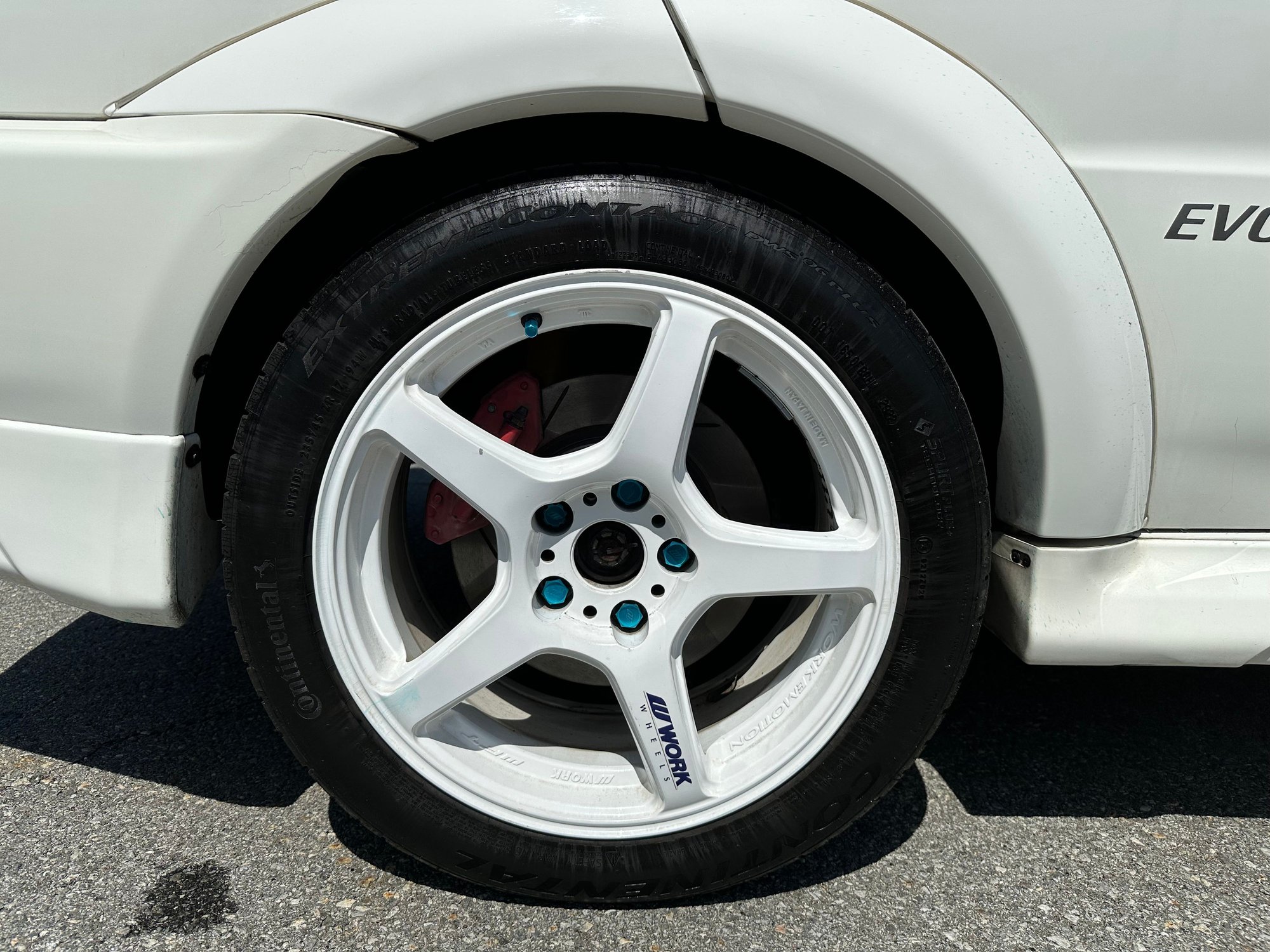 1998 Mitsubishi Lancer Evolution - 1998 Mitsubishi Lancer Evolution V GSR LOW MILEAGE - Used - VIN CP9A-0002670 - 36,800 Miles - 4 cyl - AWD - Manual - Sedan - White - Rye, NY 10580, United States