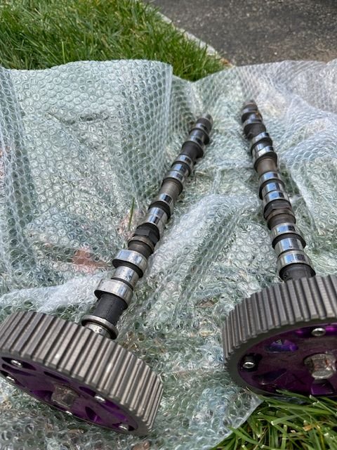 Engine - Internals - Evo 8 Head - Used - 0  All Models - Lincoln Park, NJ 07035, United States