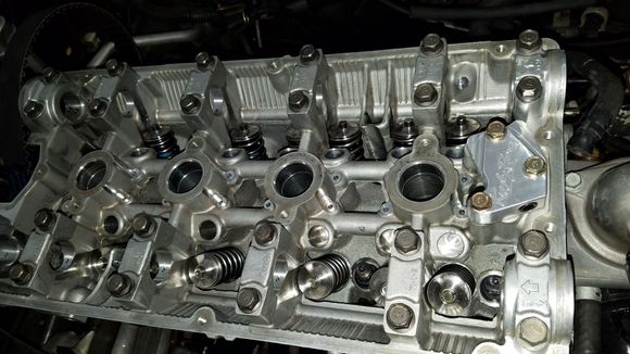 Kiggley HLA installed.  Head installed onto block, Studs were torqued to 96ftlbs in the following increments.  35-65-96