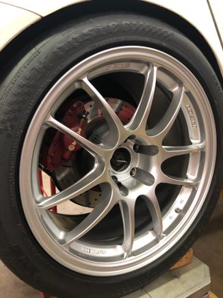 Just a pic of PF01 on rear. 