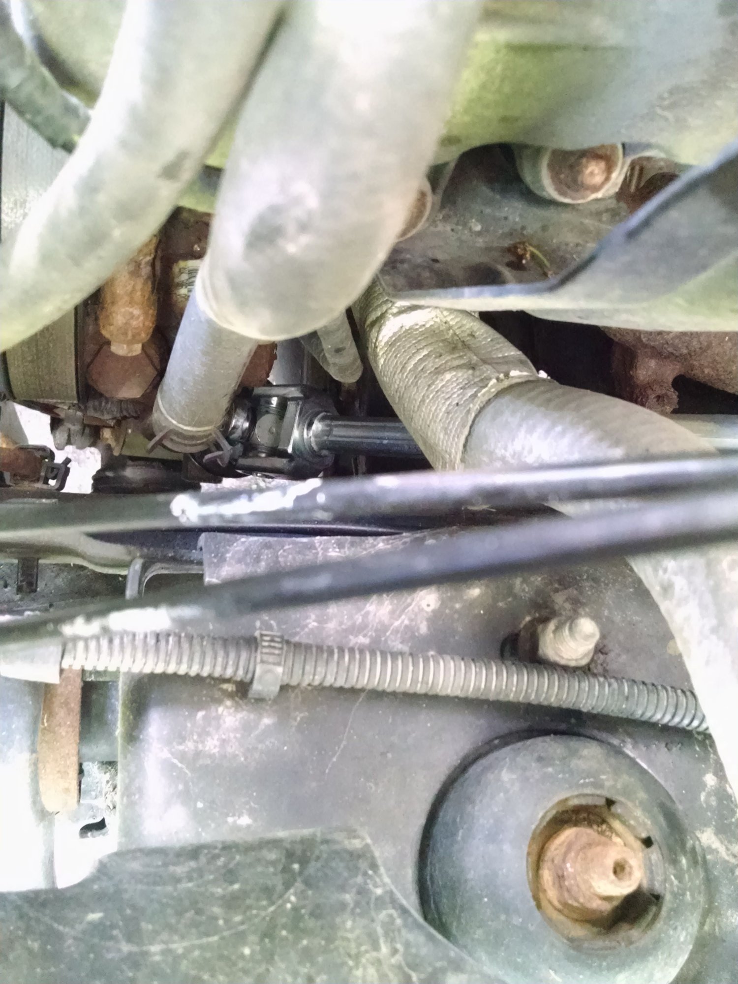 HowTo ..Replace Lower Steering Shaft 0408 F150 Page 3 Ford F150