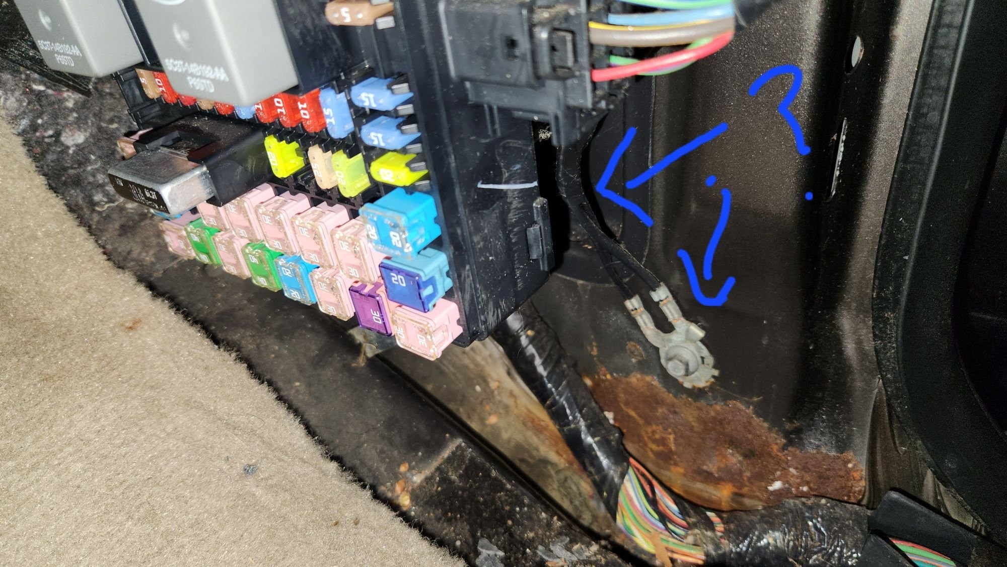 Fuse #14 in 2007 F150 King Ranch keeps blowing - Page 5 - Ford F150 ...