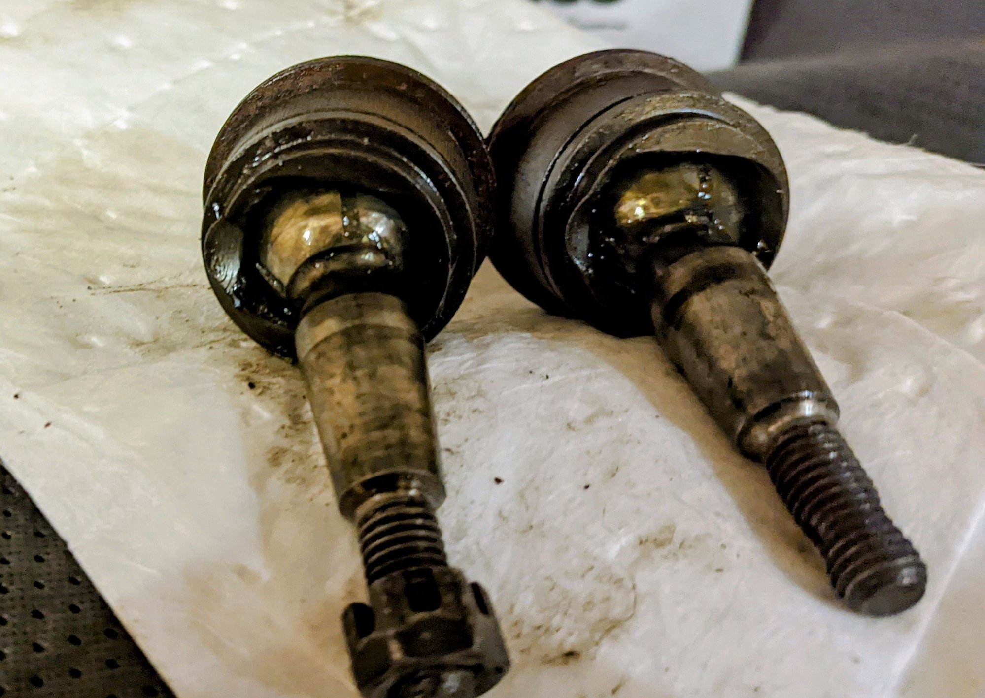 What a really bad upper ball joint looks like! Ford F150 Forum