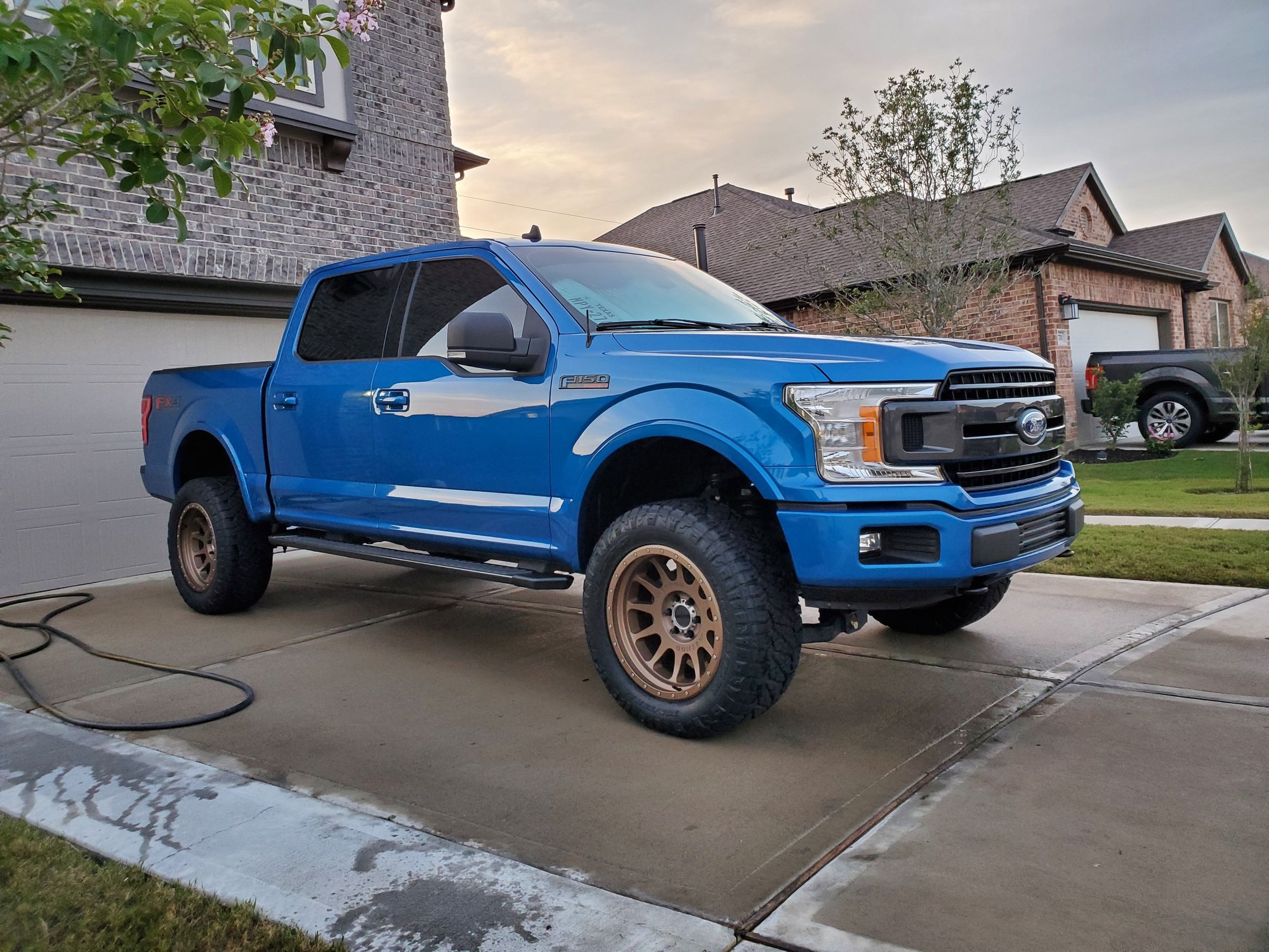 Newly lifted truck sits with major rake Ford F150 Forum Community of Ford Truck Fans