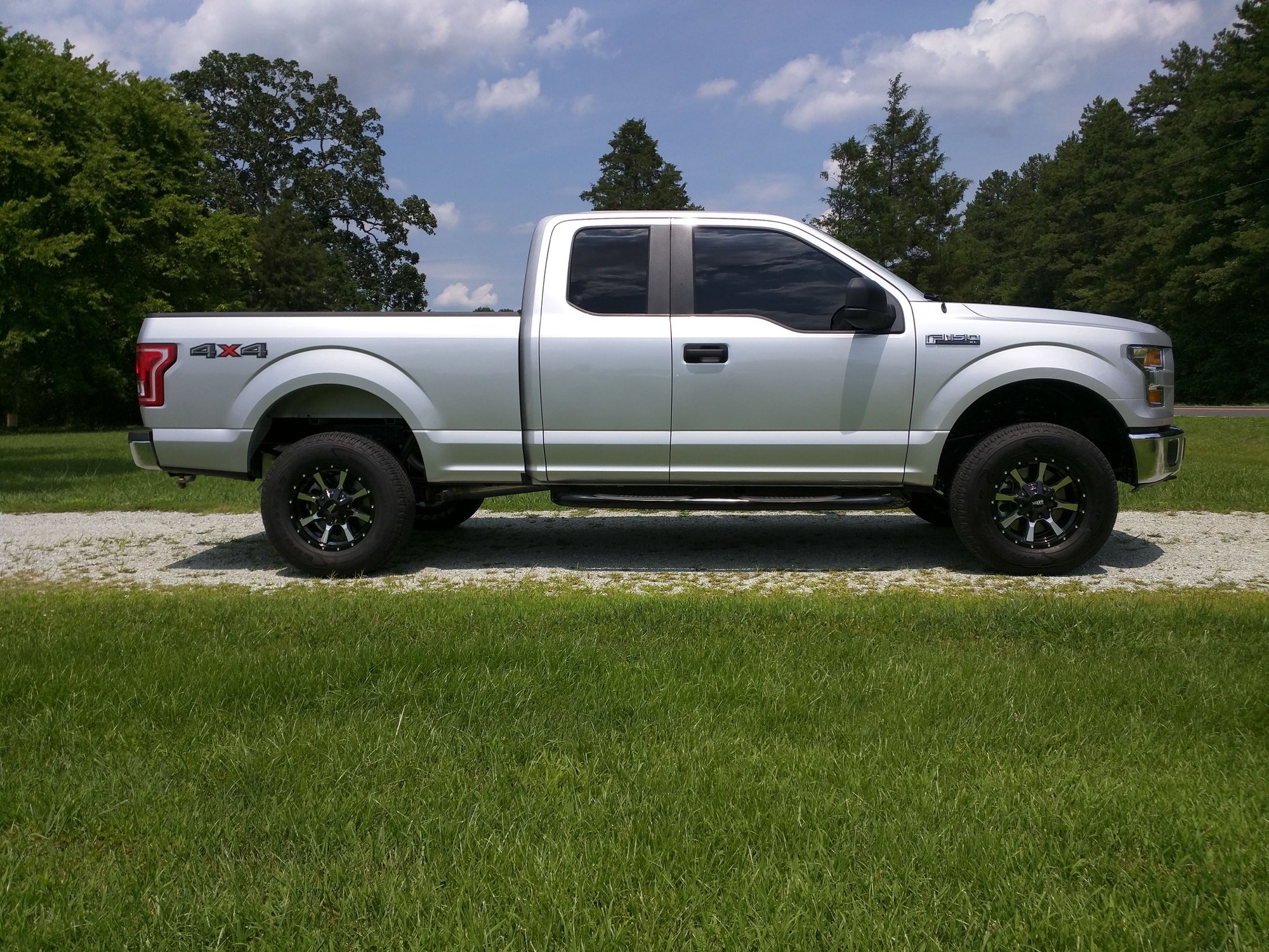 Anyone use the 3" rear blocks with a 2.5" level up front? Page 2