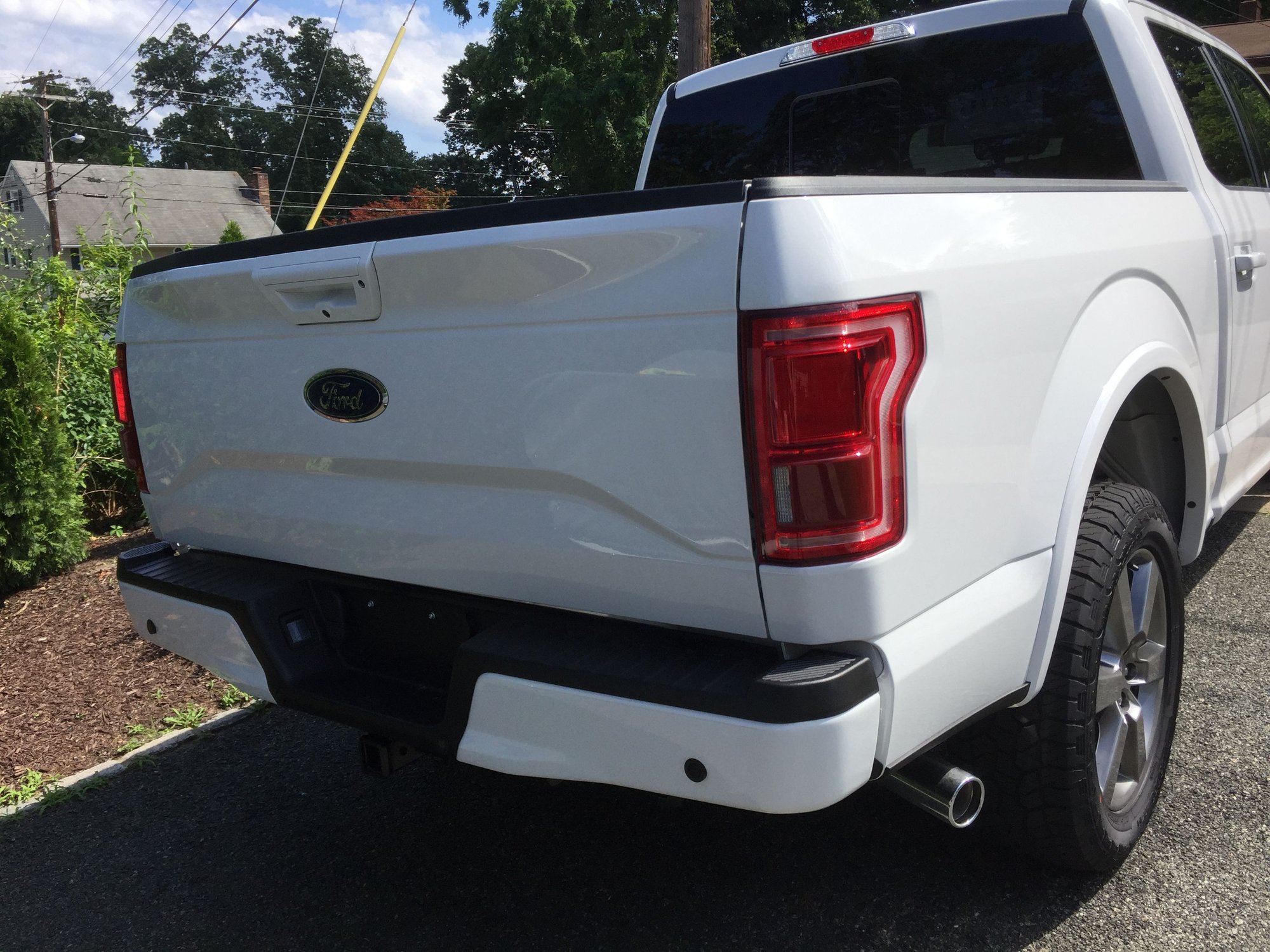 RockUF150s '17 Oxford White Lariat SCrew 4WD 502A - Ford ...