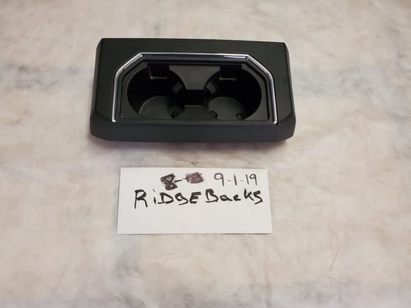 Center console rear cupholder
$30 shipped 