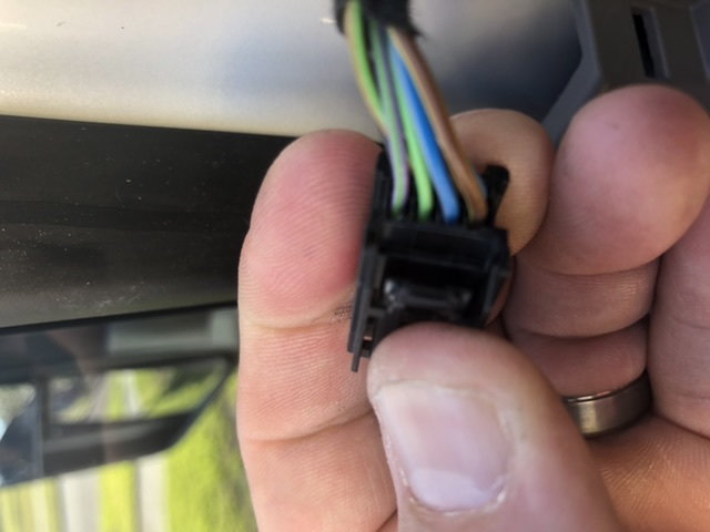 Aftermarket Tow Mirrors wiring help needed - Ford F150 Forum