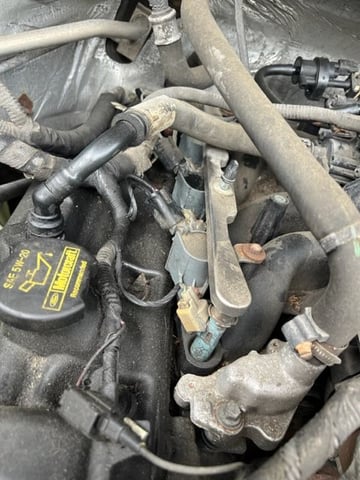 Mechanic told me that this purge valve is causing my P0171 code in my 2007  Toyota Corolla CE and NOT the intake manifold gasket being old. Can a purge  valve even cause