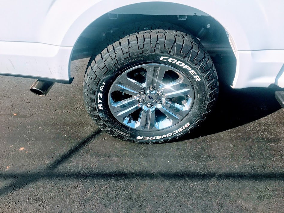 They are the new Cooper Discoverer AT3 (XLT) size 275/65R20. 