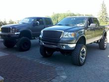 Next to my buddys 250. 12 inch hanger kit on 38s
