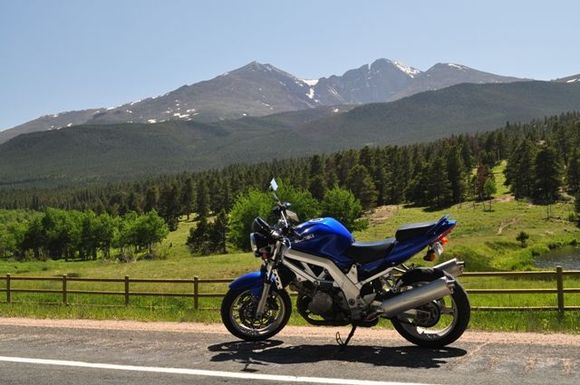 That's Long's Peak in the background.