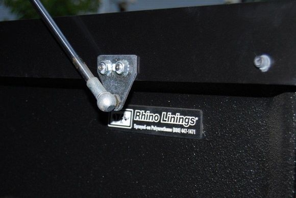 Rhino spray in bed liner