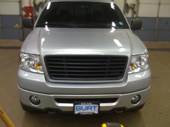 My new Saleen grill...i just need to black out my headlights