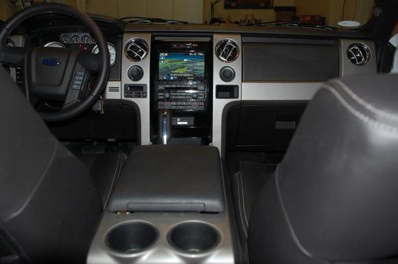 2009 F150 FX4 interior showing off the luxury package with Sony navigation and Microsoft Sync system.