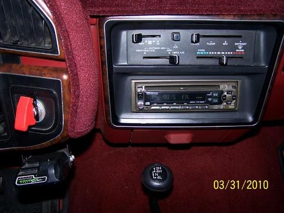 Kenwood AM/FM Stereo CD
Red Aircraft Style Toggle Switch for 150 dB Air Horn
Trailer Brake Controller