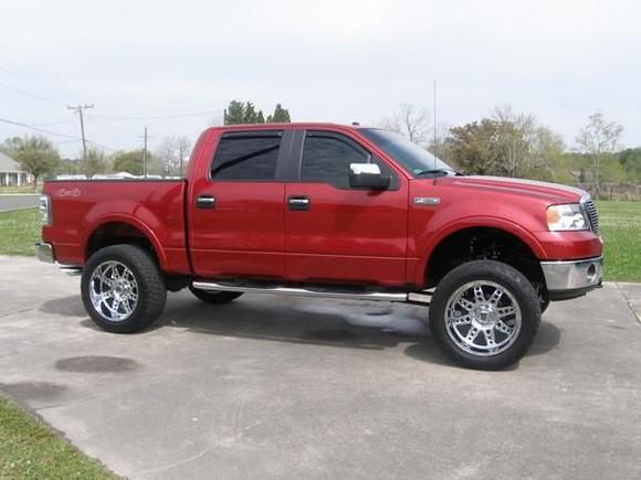 Passenger Sider View w/ 6" lift