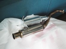 Acquired a HKS Silent HiPower muffler from a friend for cheap. Wasn't planning for this but when the opportunity came I just grabbed it. Its a PNP version for GK5 but he modified it by welding a catback onto it to suit the CVT transmission (there's no manual transmission for the Jazz(Fit) here in Malaysia unless you converted it.