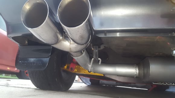 Coating the exhaust piping with hi temp aluminum coating?  Time will tell?
But it looks good!