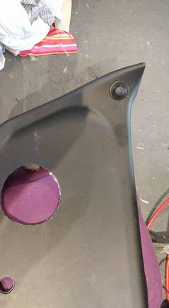 mounted tweeters on opposite sides of the panel