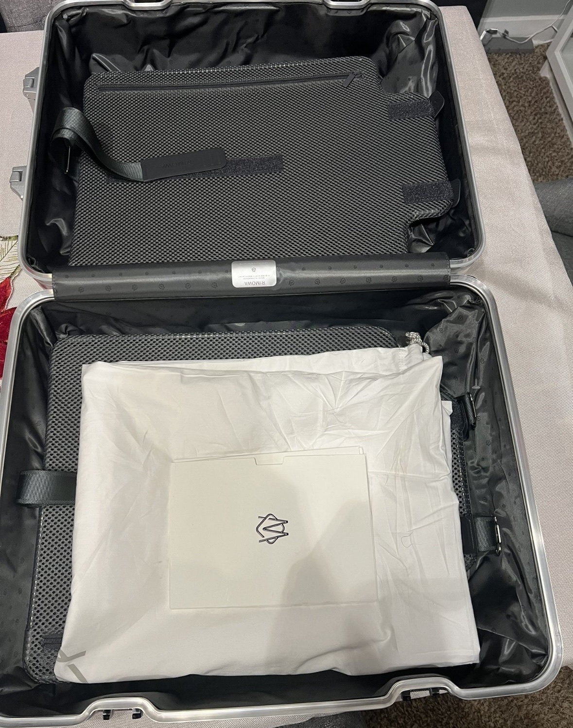 Is Rimowa as bad as people say? - FlyerTalk Forums